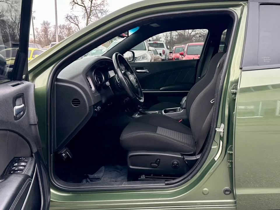 2023 Dodge Charger 7th Gen - Image 13 of 20