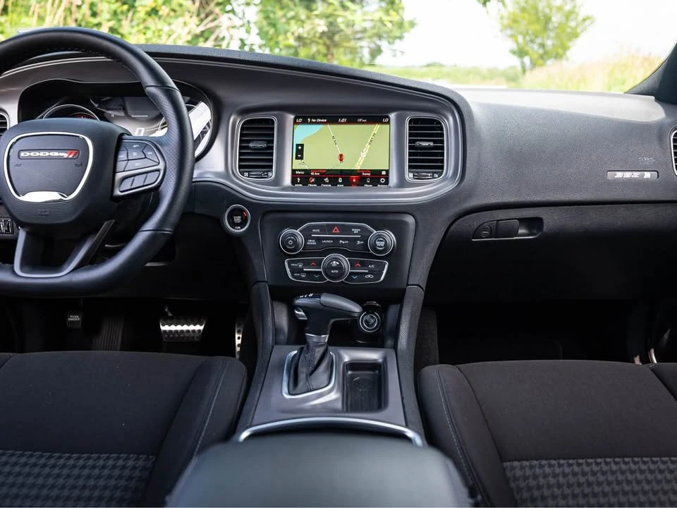 2023 Dodge Charger 8th Gen - Image 2 of 9