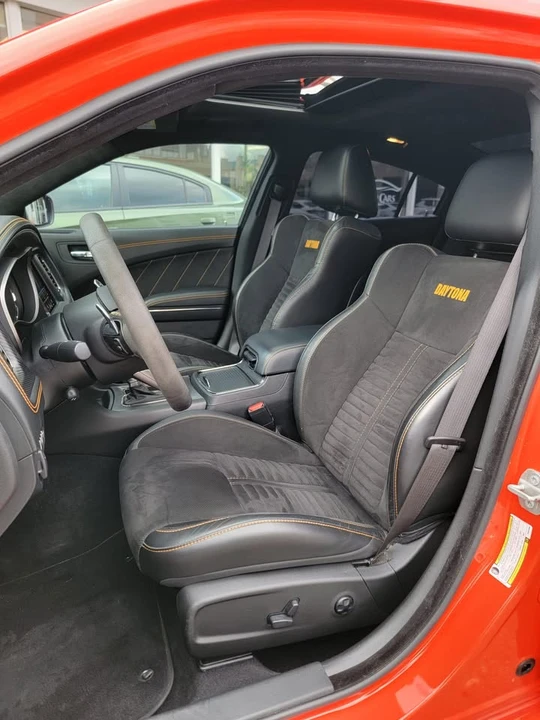2023 Dodge Charger SRT Hellcat 7th Gen - Image 16 of 21