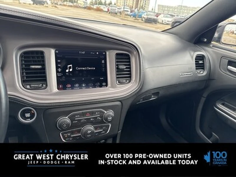 2023 Dodge Charger 8th Gen - Image 16 of 19