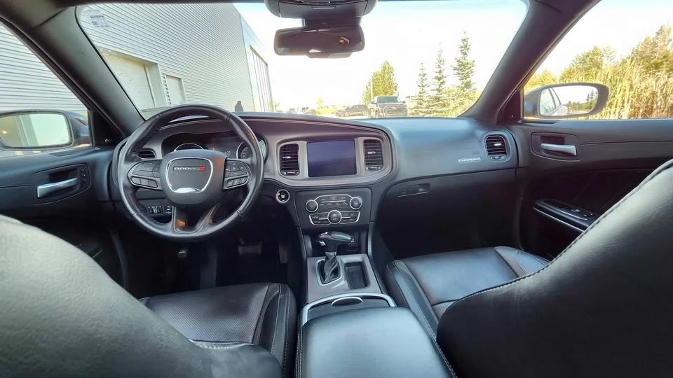 2023 Dodge Charger 7th Gen - Image 10 of 13