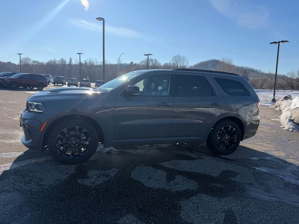 2023 Dodge Durango 3rd Gen - Image 2 of 13