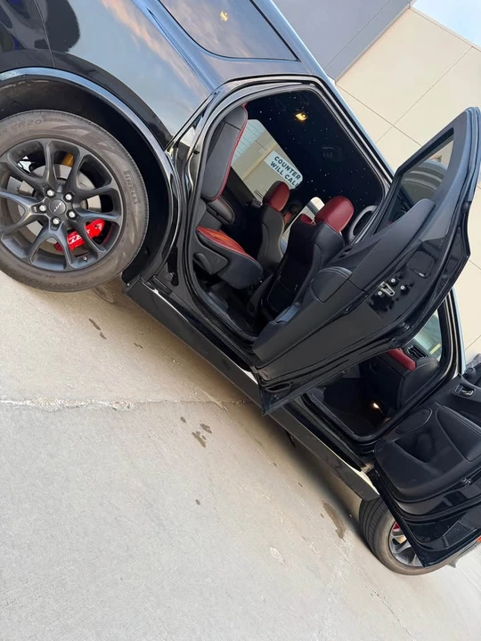 2023 Dodge Durango SRT Hellcat 3rd Gen - Image 5 of 10