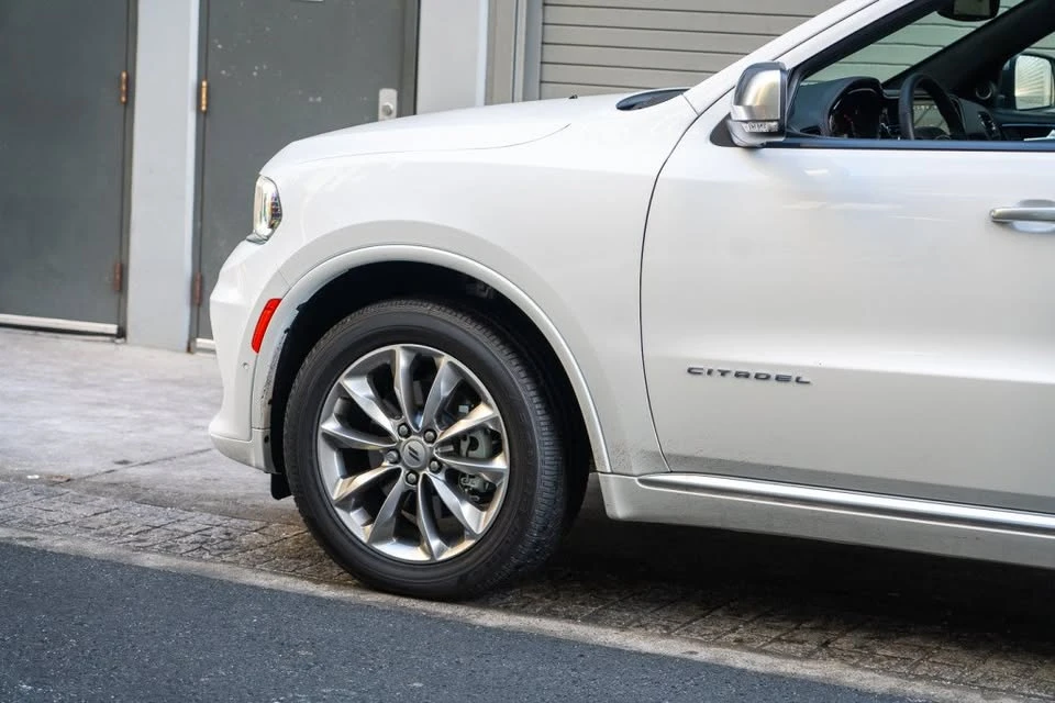 2023 Dodge Durango 3rd Gen - Image 5 of 17