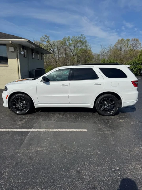 2023 Dodge Durango 3rd Gen - Image 3 of 17