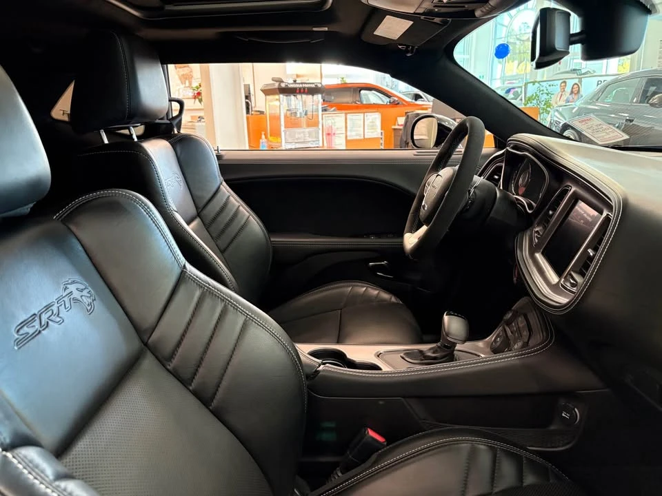 2023 Dodge Challenger SRT Hellcat 3rd Gen - Image 13 of 16