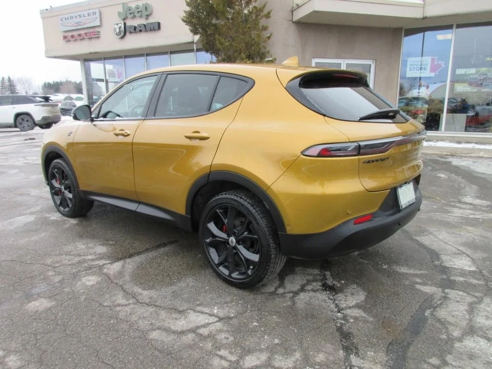 2023 Dodge Hornet - Image 7 of 19