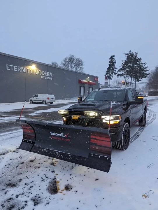 2023 Ram 3500 - Image 2 of 13