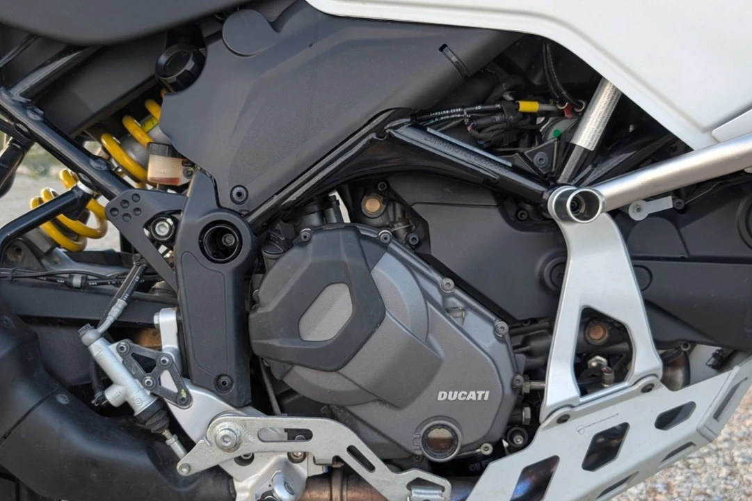 2023 Ducati - Image 5 of 6