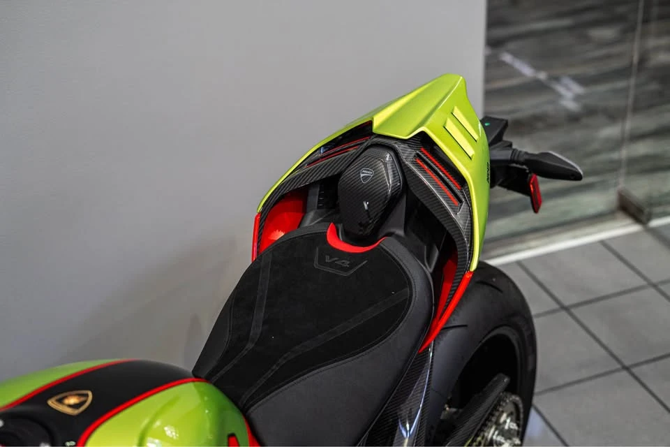 2023 Ducati Streetfighter - Image 6 of 15