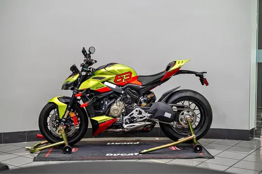 2023 Ducati Streetfighter V4 Lamborghini