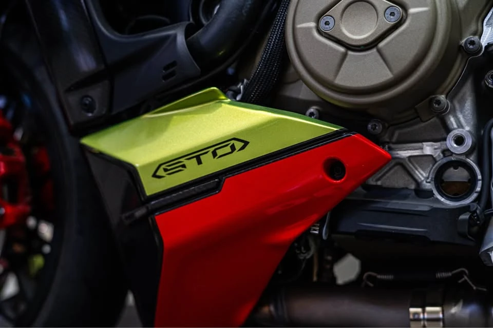 2023 Ducati Streetfighter - Image 13 of 15