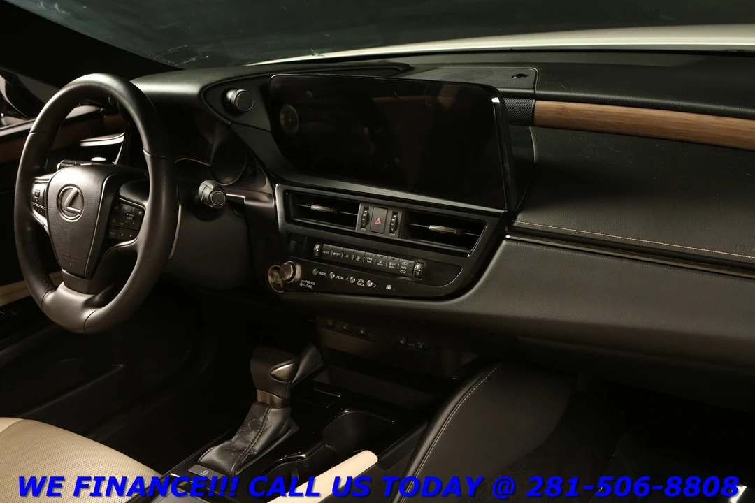 2023 Lexus ES 7th Gen - Image 20 of 21