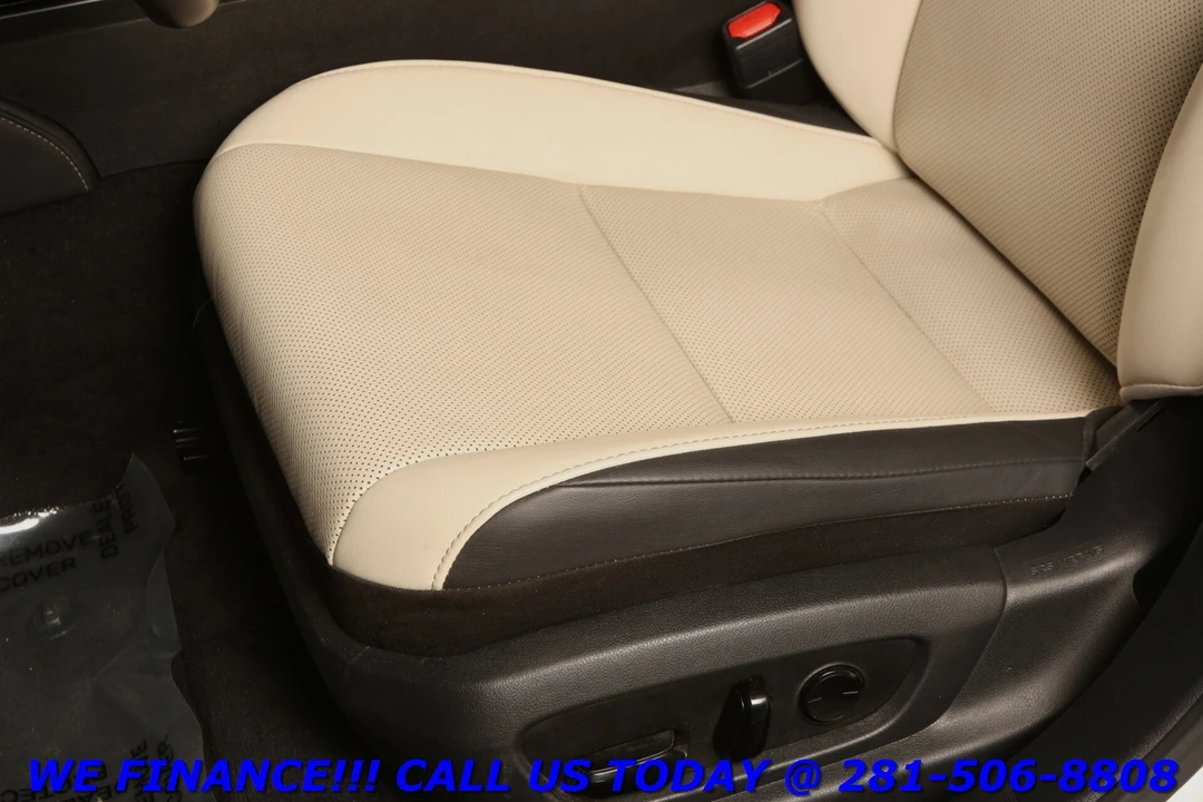 2023 Lexus ES 7th Gen - Image 13 of 21