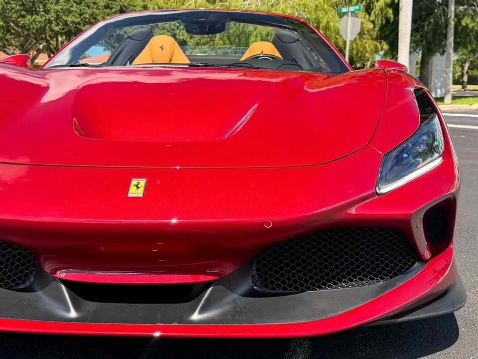 2023 Ferrari F8 Spider - Image 3 of 4