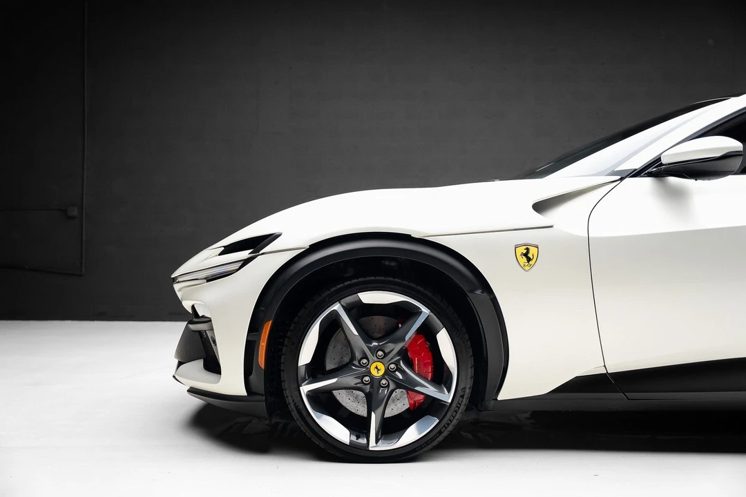 2023 Ferrari Purosangue - Image 19 of 21