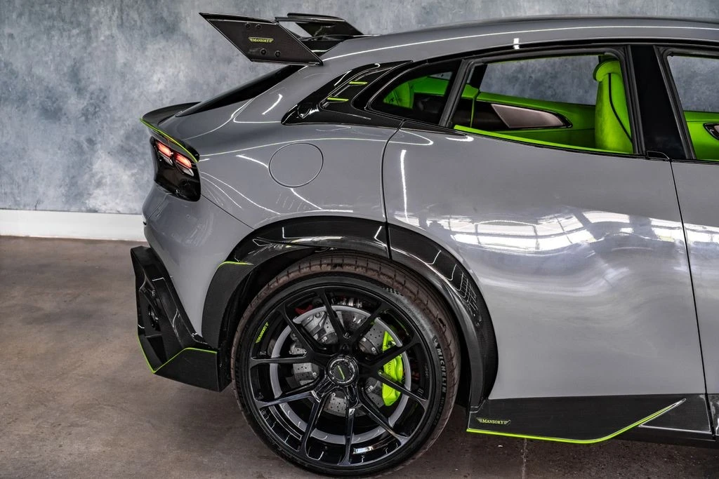 2023 Ferrari Purosangue - Image 10 of 31