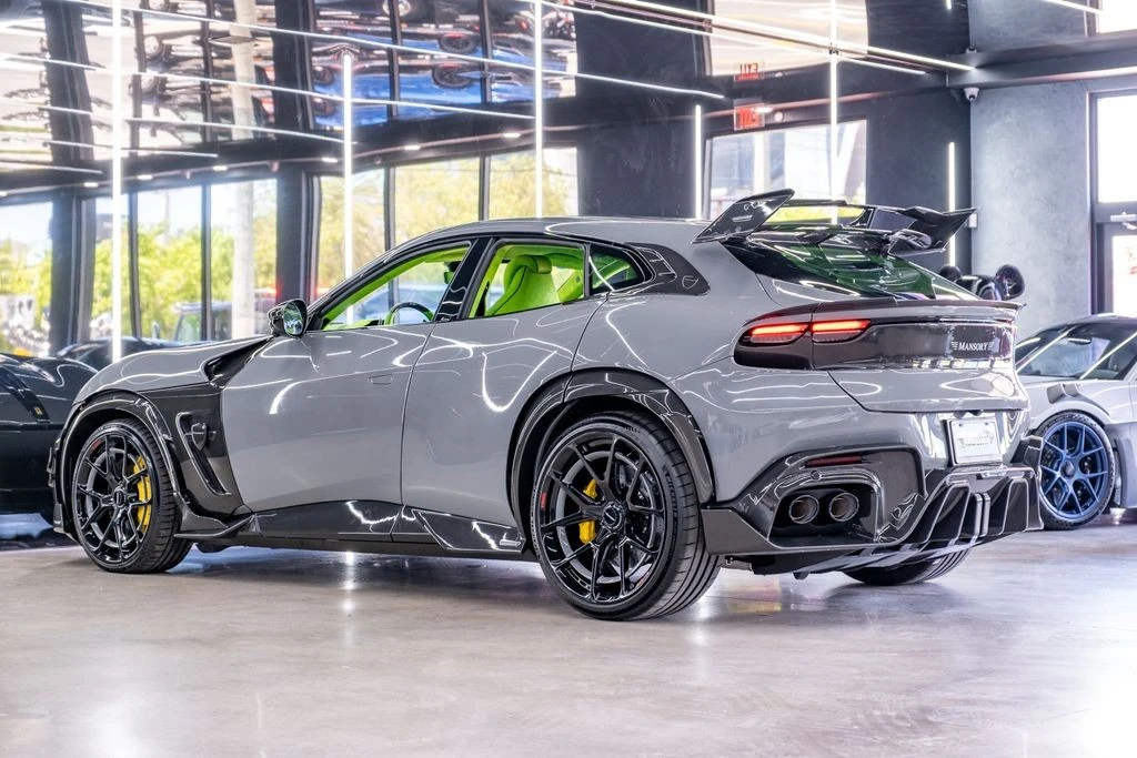 2023 Ferrari Purosangue - Image 14 of 31