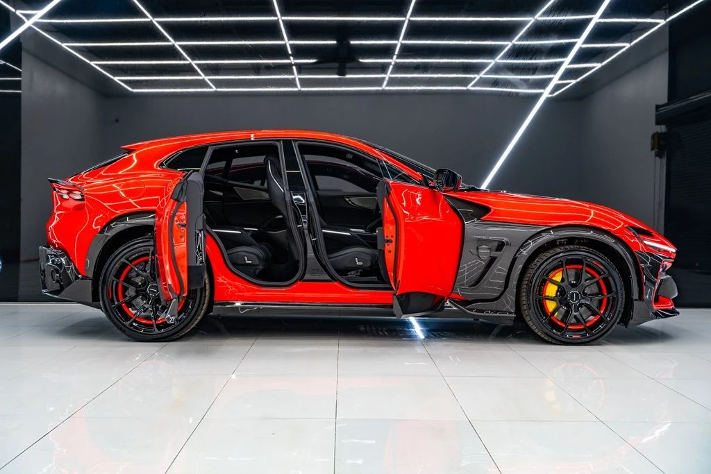 2023 Ferrari Purosangue - Image 13 of 21