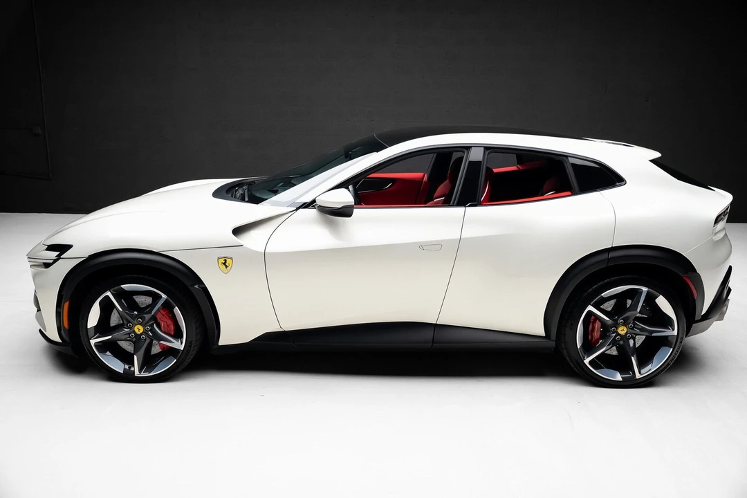 2023 Ferrari Purosangue - Image 17 of 21