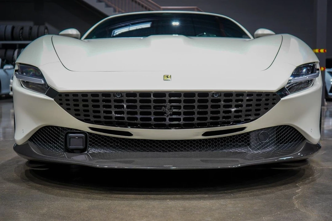 2023 Ferrari Roma - Image 8 of 21