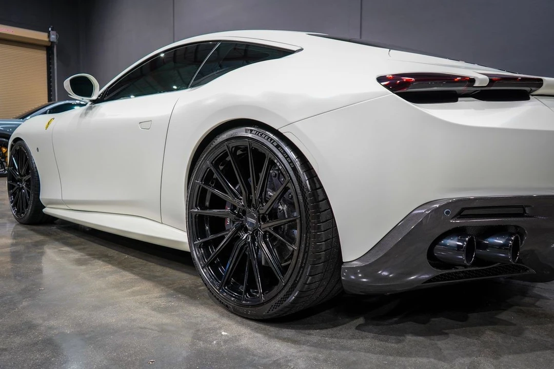 2023 Ferrari Roma - Image 20 of 21