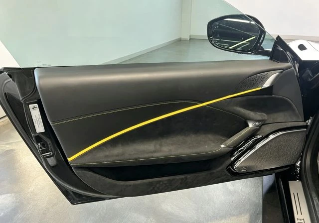 2023 Ferrari Roma - Image 20 of 31