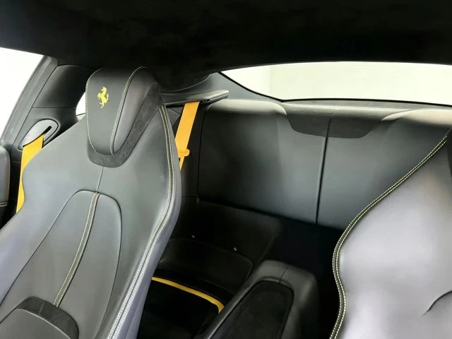2023 Ferrari Roma - Image 18 of 31