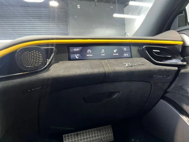 2023 Ferrari Roma - Image 16 of 31