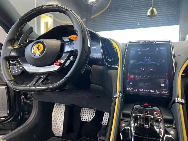 2023 Ferrari Roma - Image 9 of 31