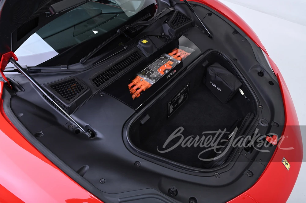 2023 Ferrari SF90 Stradale - Image 15 of 31