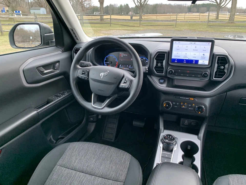 2023 Ford Bronco 6th Gen - Image 19 of 21