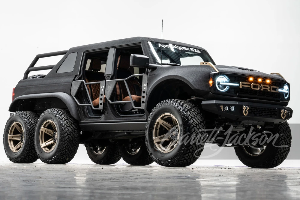 2023 Ford Bronco 6th Gen - Image 6 of 31