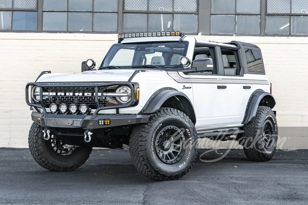 2023 Ford Bronco 6th Gen - Image 5 of 10