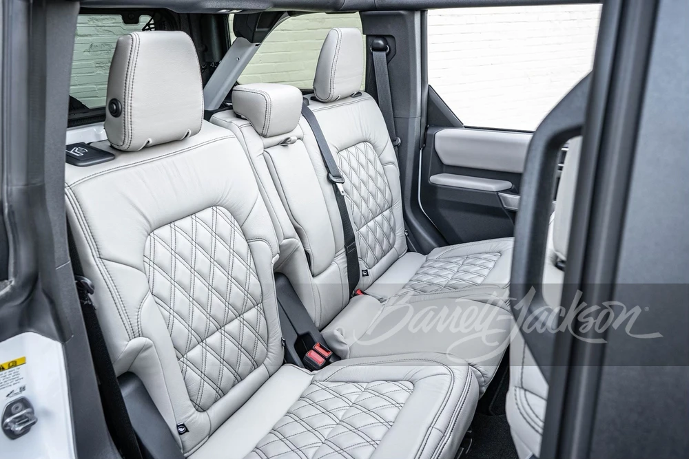 2023 Ford Bronco 6th Gen - Image 6 of 10