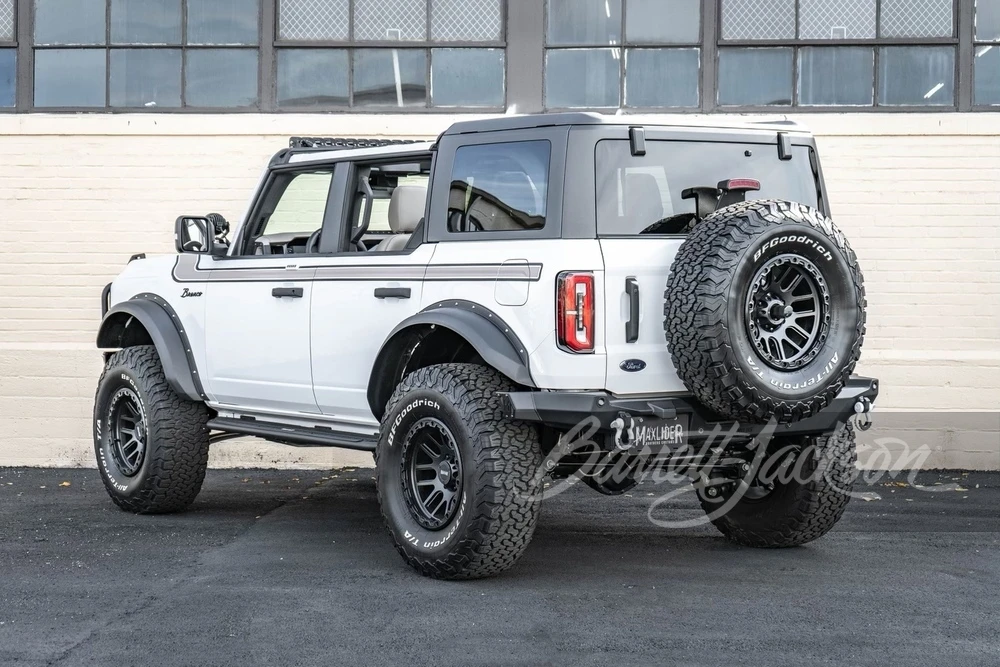2023 Ford Bronco 6th Gen - Image 7 of 10
