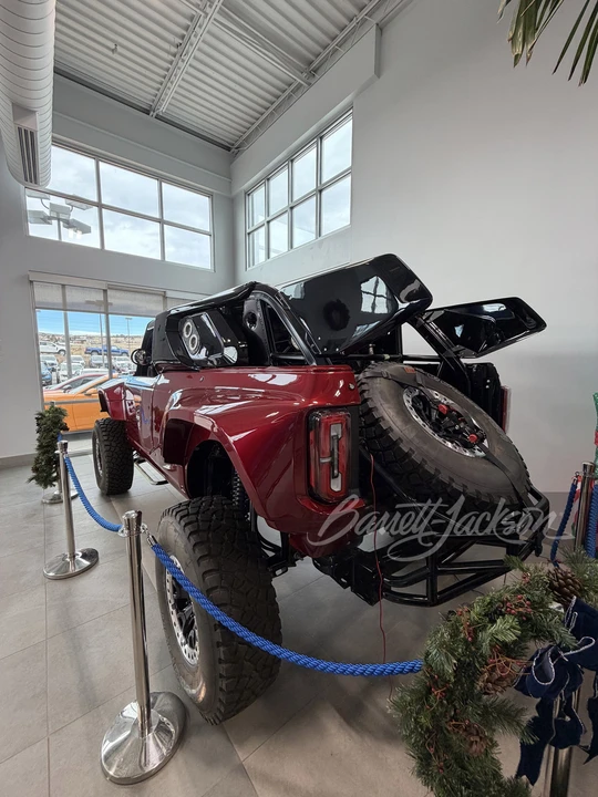 2023 Ford Bronco 6th Gen - Image 2 of 17
