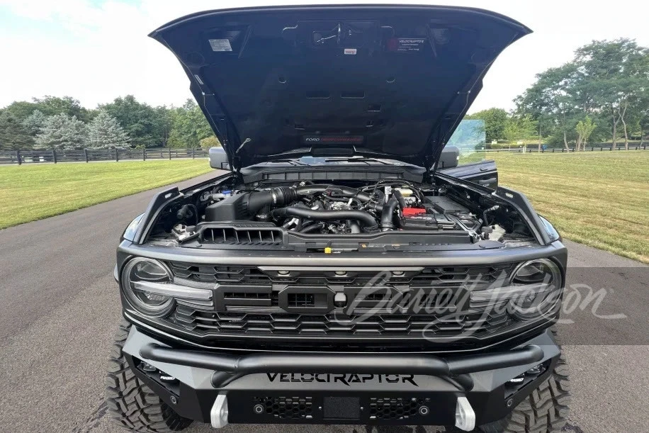 2023 Ford Bronco Raptor 6th Gen - Image 2 of 10