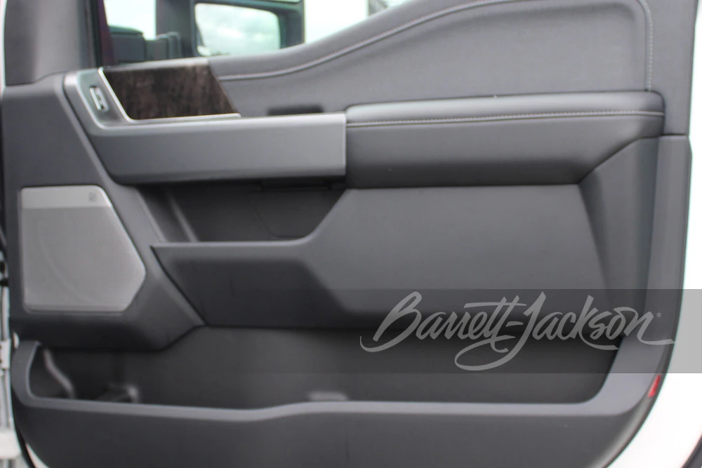 2023 Ford Super Duty 5th Gen - Image 21 of 31