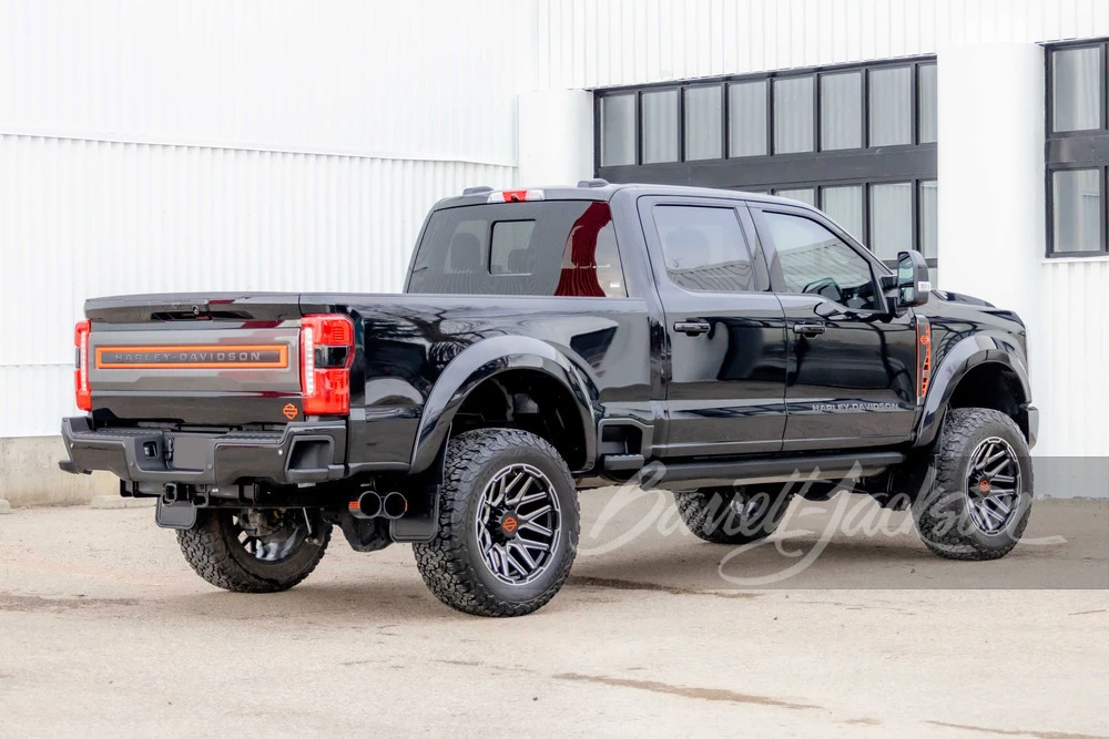 2023 Ford Super Duty 5th Gen - Image 10 of 12