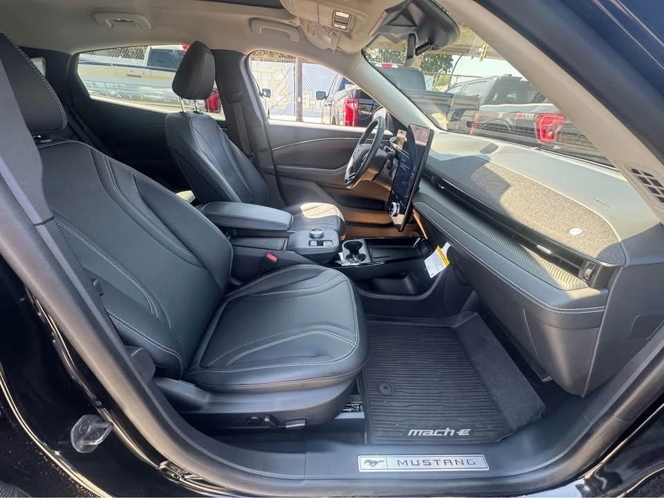 2023 Ford Mustang Mach-E - Image 12 of 16