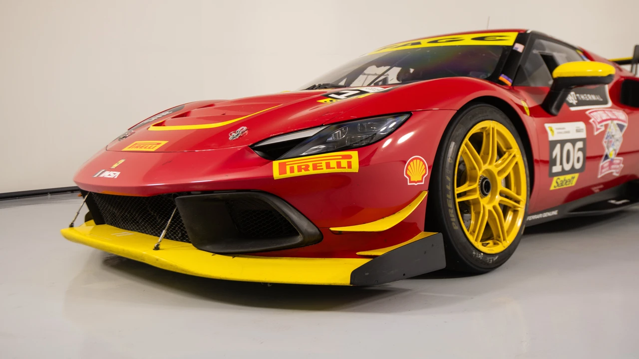 2023 Ferrari 296 - Image 12 of 31
