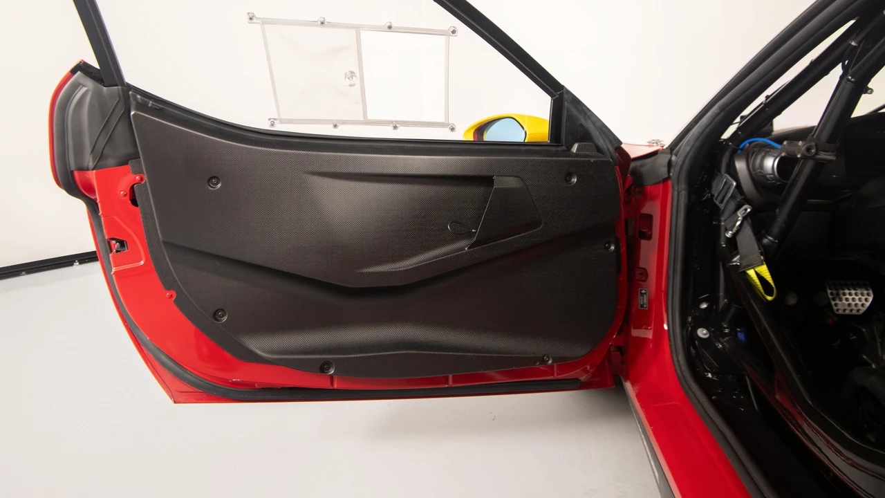 2023 Ferrari 296 - Image 27 of 31