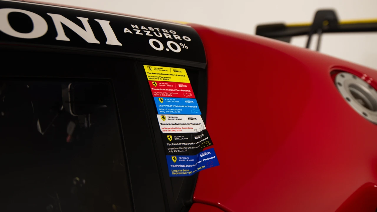 2023 Ferrari 296 - Image 22 of 31