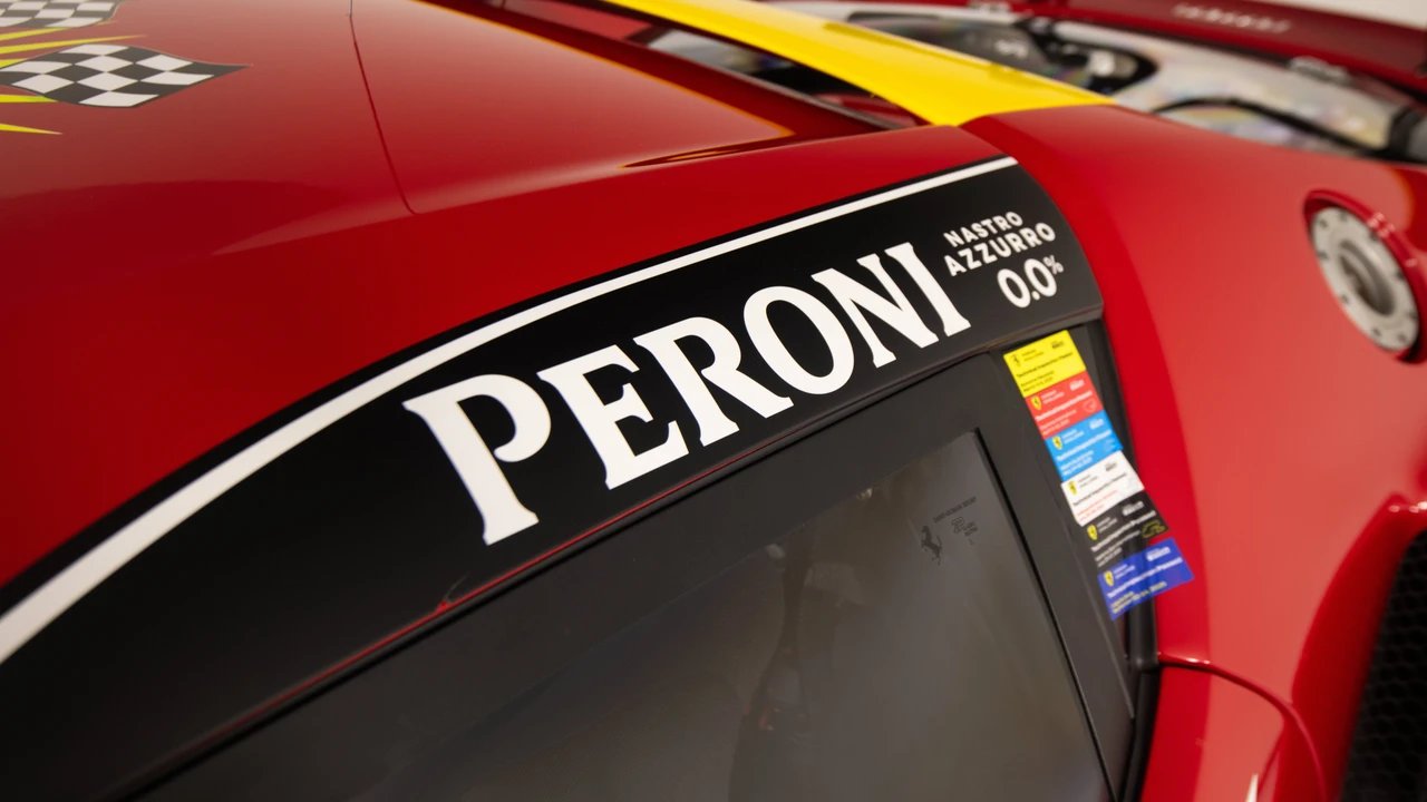 2023 Ferrari 296 - Image 21 of 31