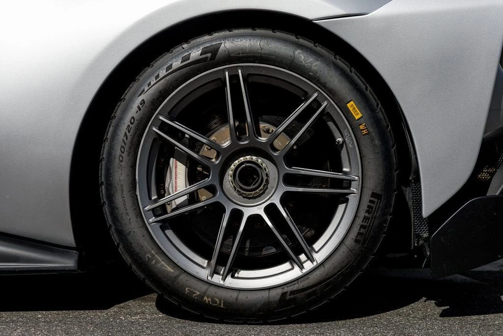 2023 Ferrari 296 GTB - Image 14 of 31