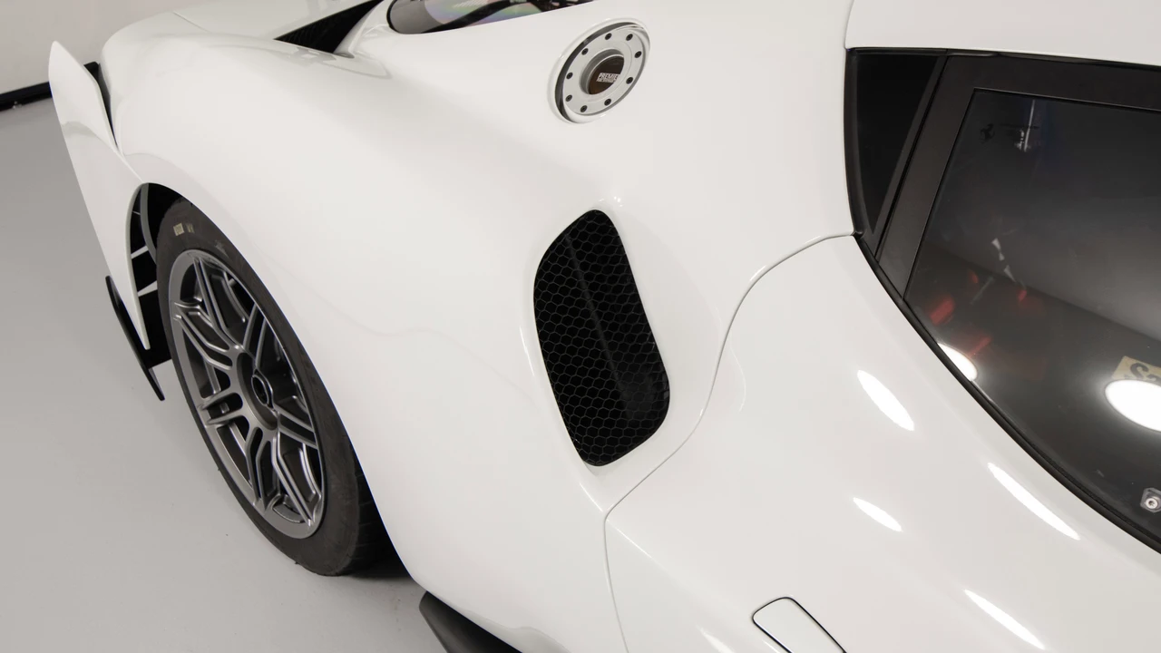 2023 Ferrari 296 GTB - Image 17 of 31