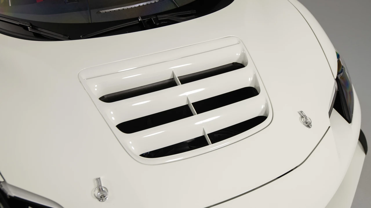 2023 Ferrari 296 GTB - Image 26 of 31
