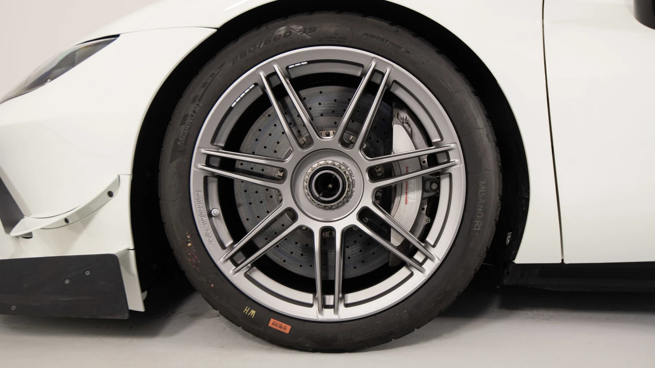 2023 Ferrari 296 GTB - Image 11 of 31