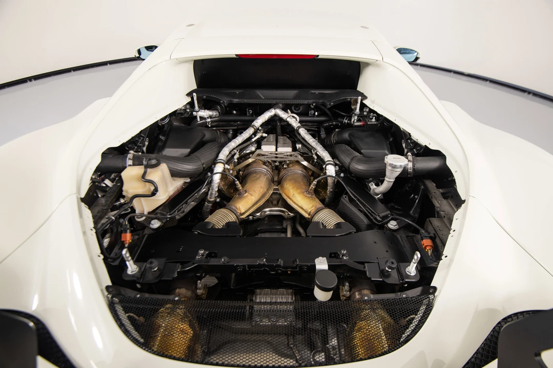 2023 Ferrari 296 - Image 20 of 31